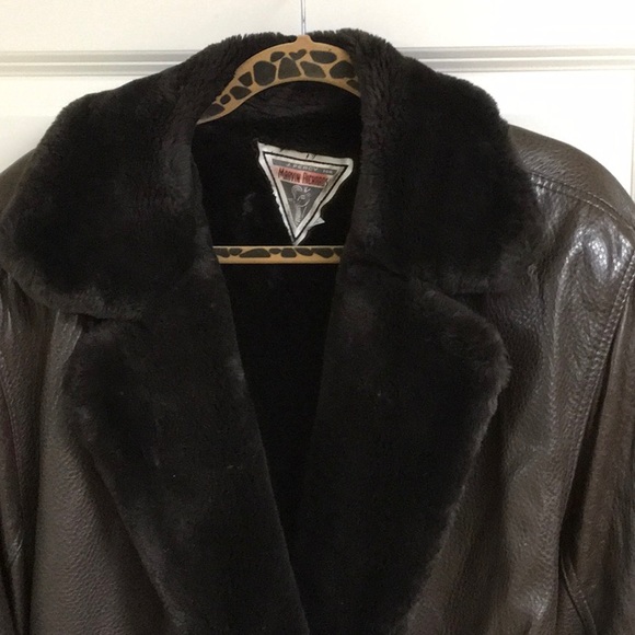 Coat - Picture 3 of 6